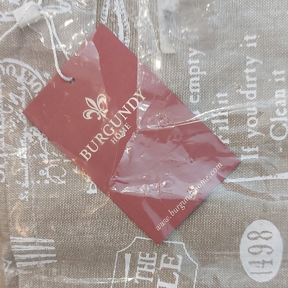 Elegant Apron - Picture 4 of 4